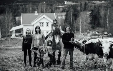 Van off-grid droom naar rauwe werkelijkheid: 'A new kind of wilderness'