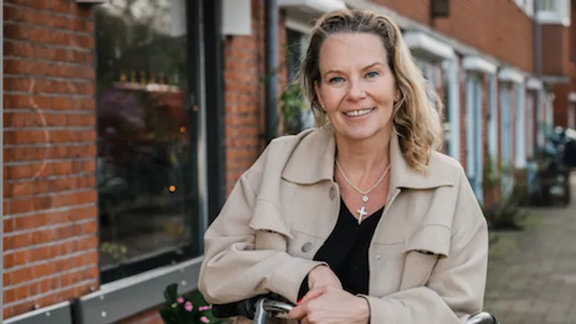 Hoe is het nu met Rebecca Bijker?.