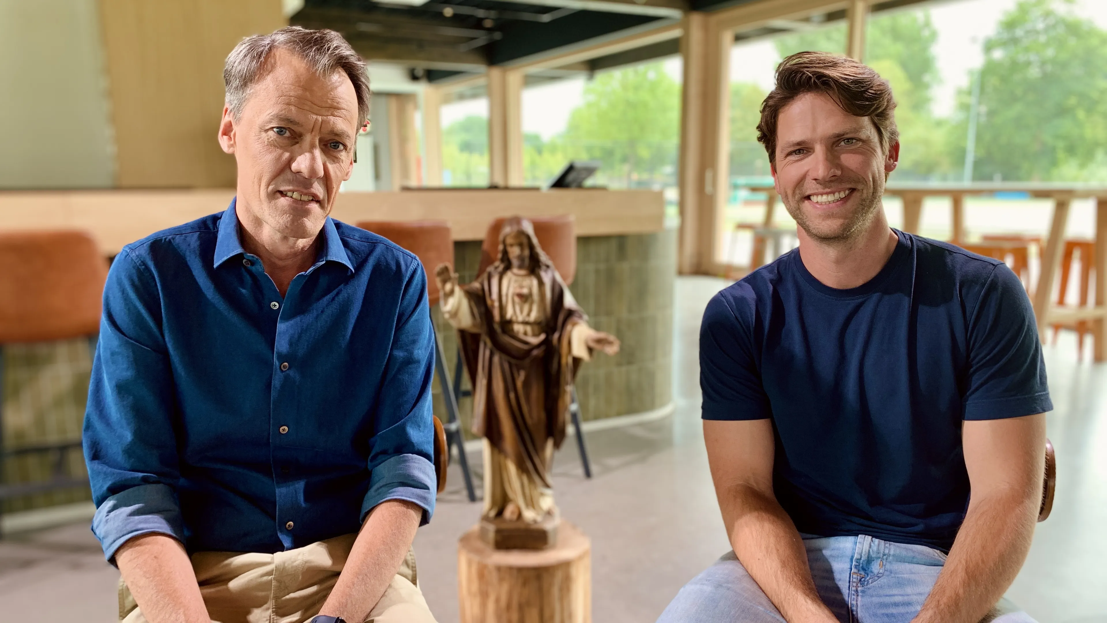 Thomas van der Vlugt in 'Adieu God?': 'Je bent aantrekkelijk, je verdient geld, en dan ga je eraan onderdoor'