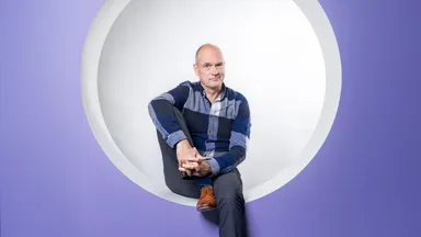 Gert-Jan Segers over de ziekte van zijn moeder: 'Ik zie haar steeds vaker in de mist verdwijnen'