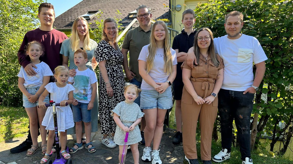 Dit weekend op tv: nieuw seizoen van 'Een huis vol emigreert' én 'Bananasplit'