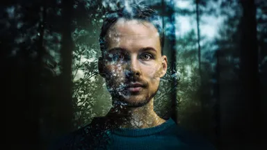 Israel van Dorsten onderzoekt geïsoleerde gemeenschappen in nieuwe EO-serie ‘Klinkt als een sekte’