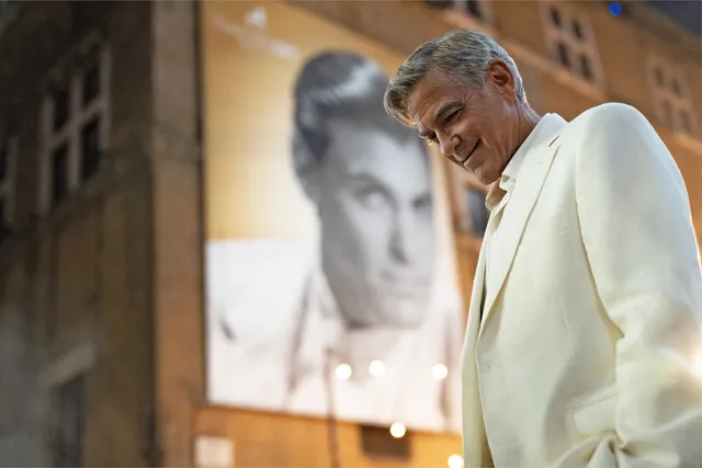 Jay Kelly met George Clooney.