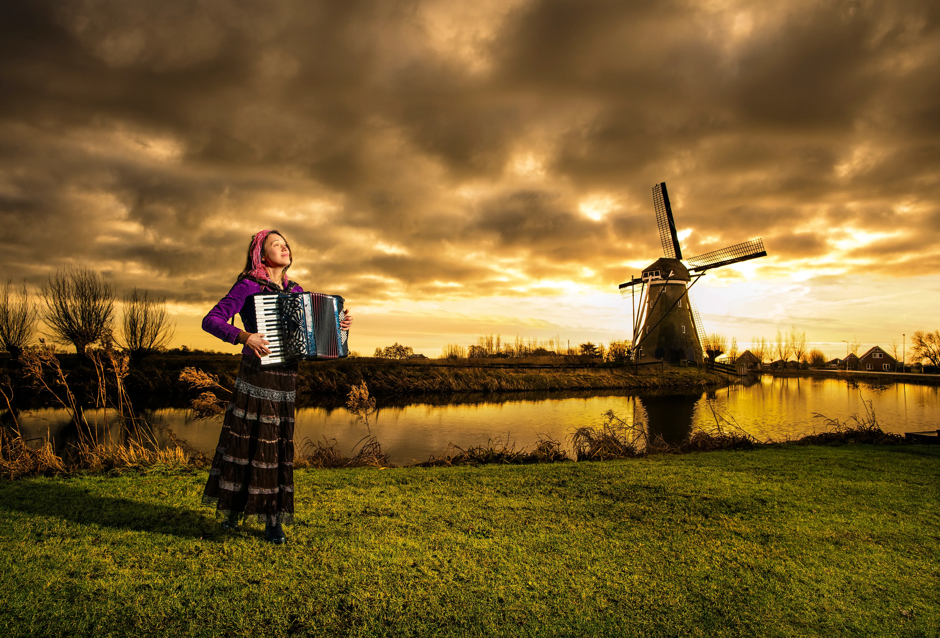 Ilse speelt accordeon