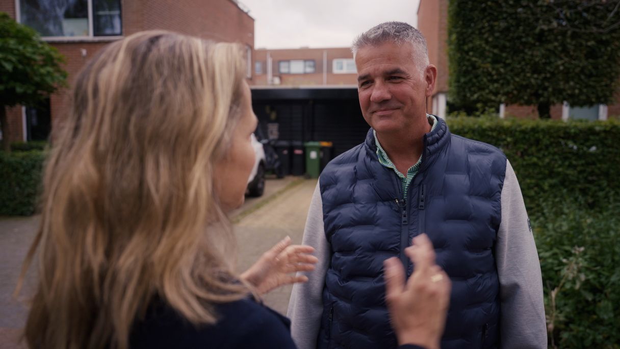 'Ze zetten me als klein jongetje op tafel met een touw om mijn nek'