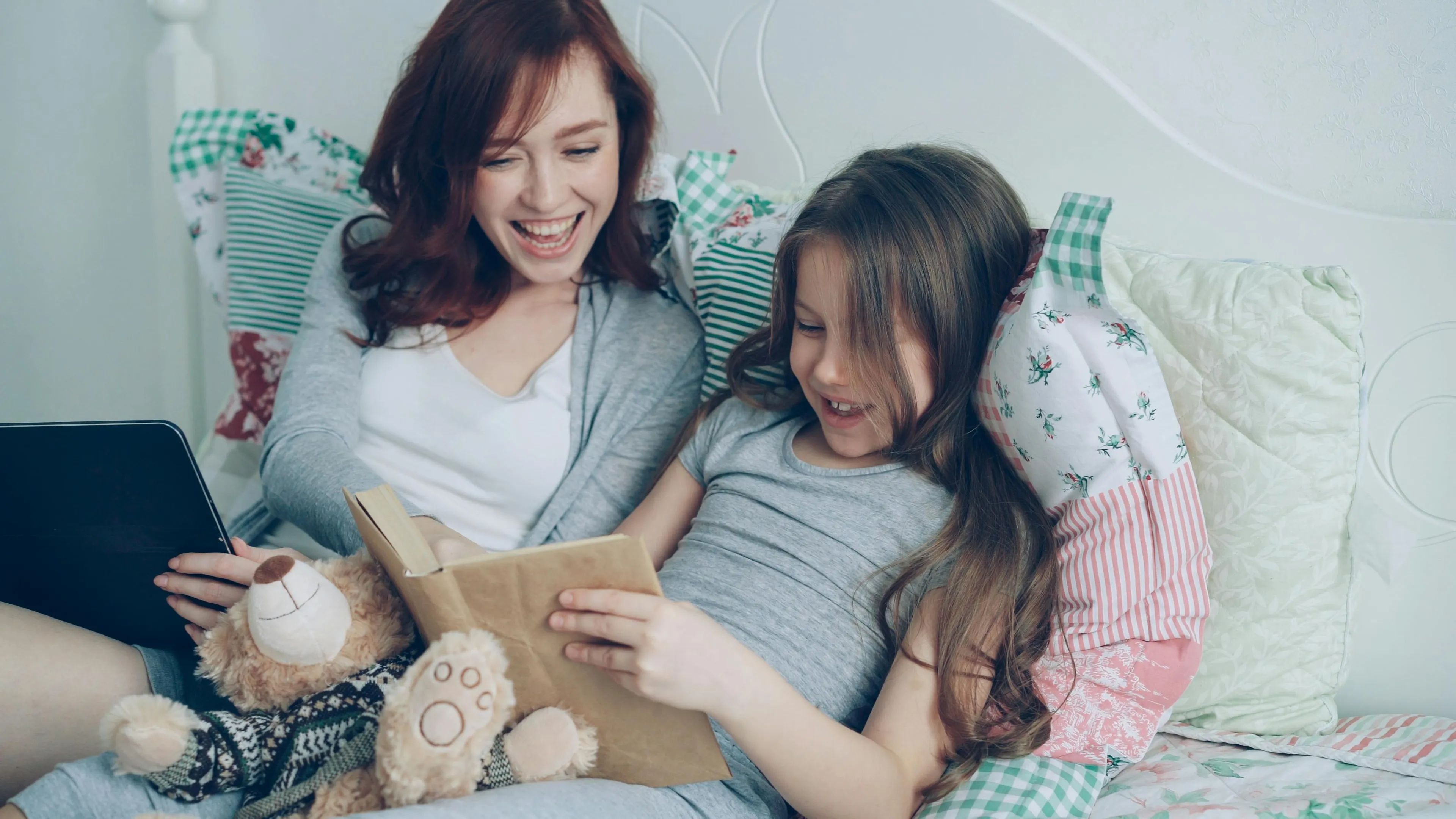 Hoe voer je geloofsgesprekken met je kind, als je zelf ook zoekt naar woorden?