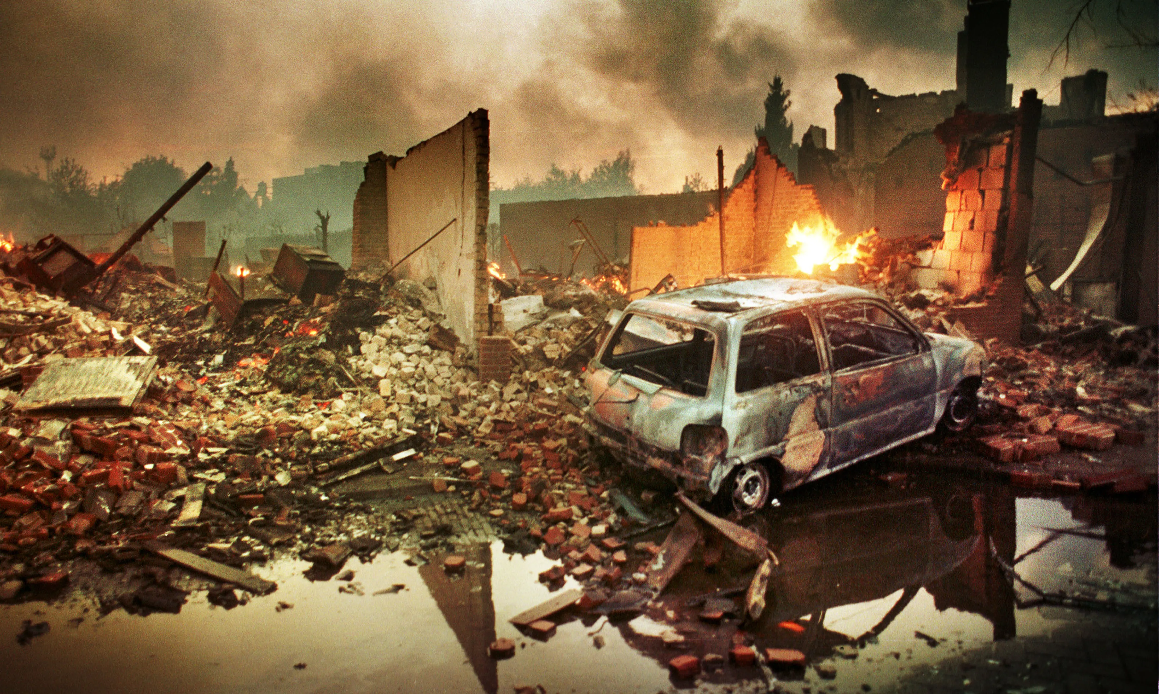 De vuurwerkramp: documentaire en serie op YouTube en NPO