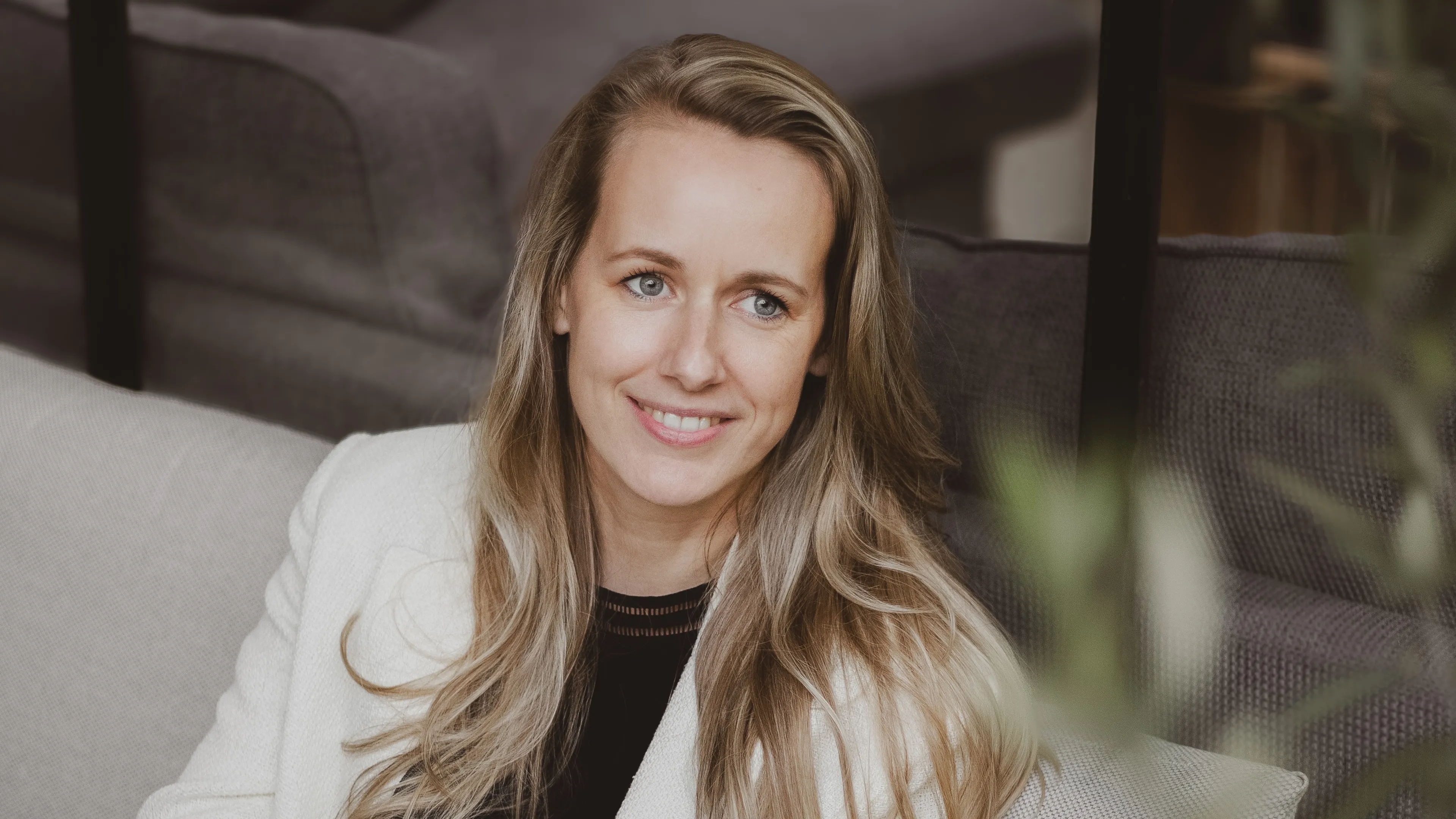 Christianne is de nieuwe violiste van Sela: 'Veel klassieke stukken ontroeren me'