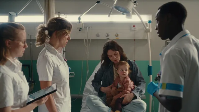 Still uit aflevering 3 van seizoen 2 van Dag & Nacht.