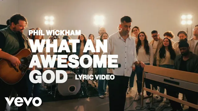 Met zijn nieuwe nummer 'What An Awesome God' brengt de Amerikaanse gospelzanger Phil Wickham (41) een tribuut aan de klassieker 'Awesome God' van Rich Mullins.