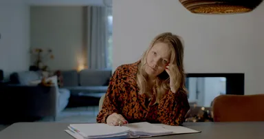 Schurende documentaire 'Ik was een kind’: gedwongen tot zwijgen, gevangen in geloof