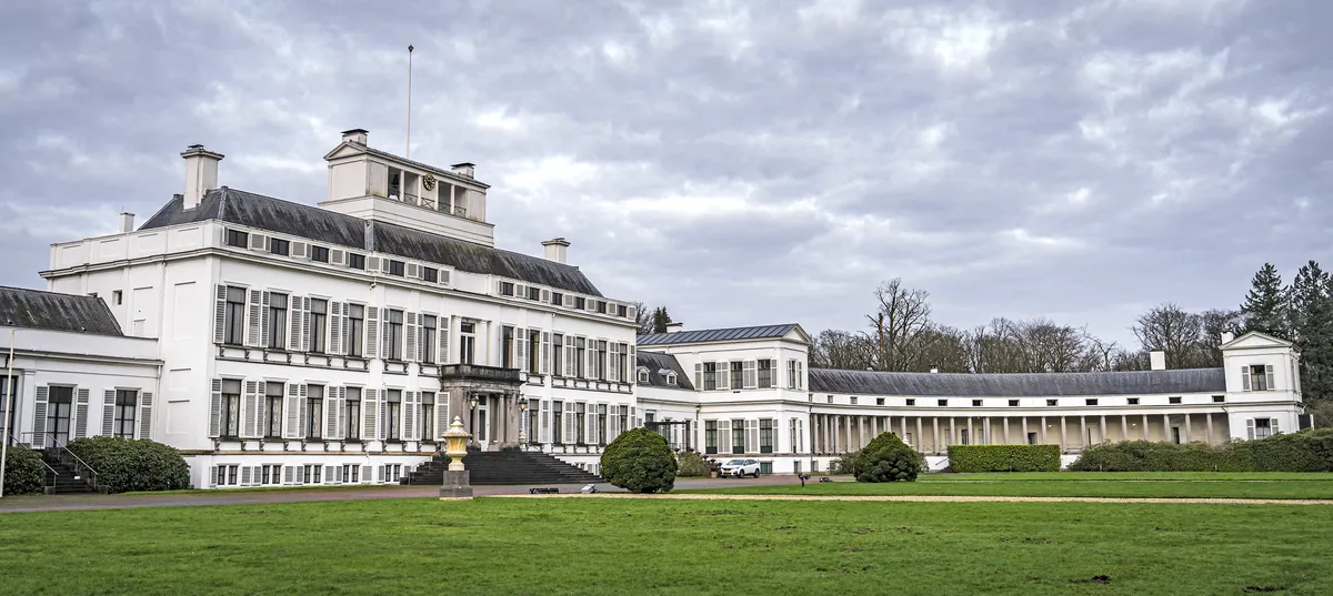 Paleis Soestdijk: onbetaalbaar en onbewoonbaar - EO