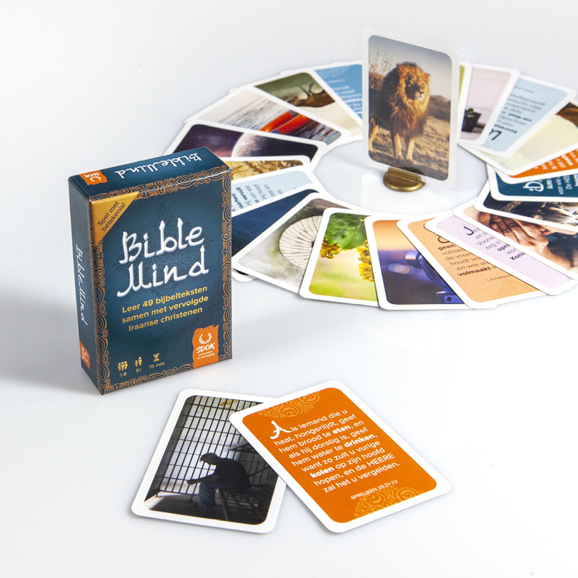 Kaartspel Bible Mind SDOK uitgestald