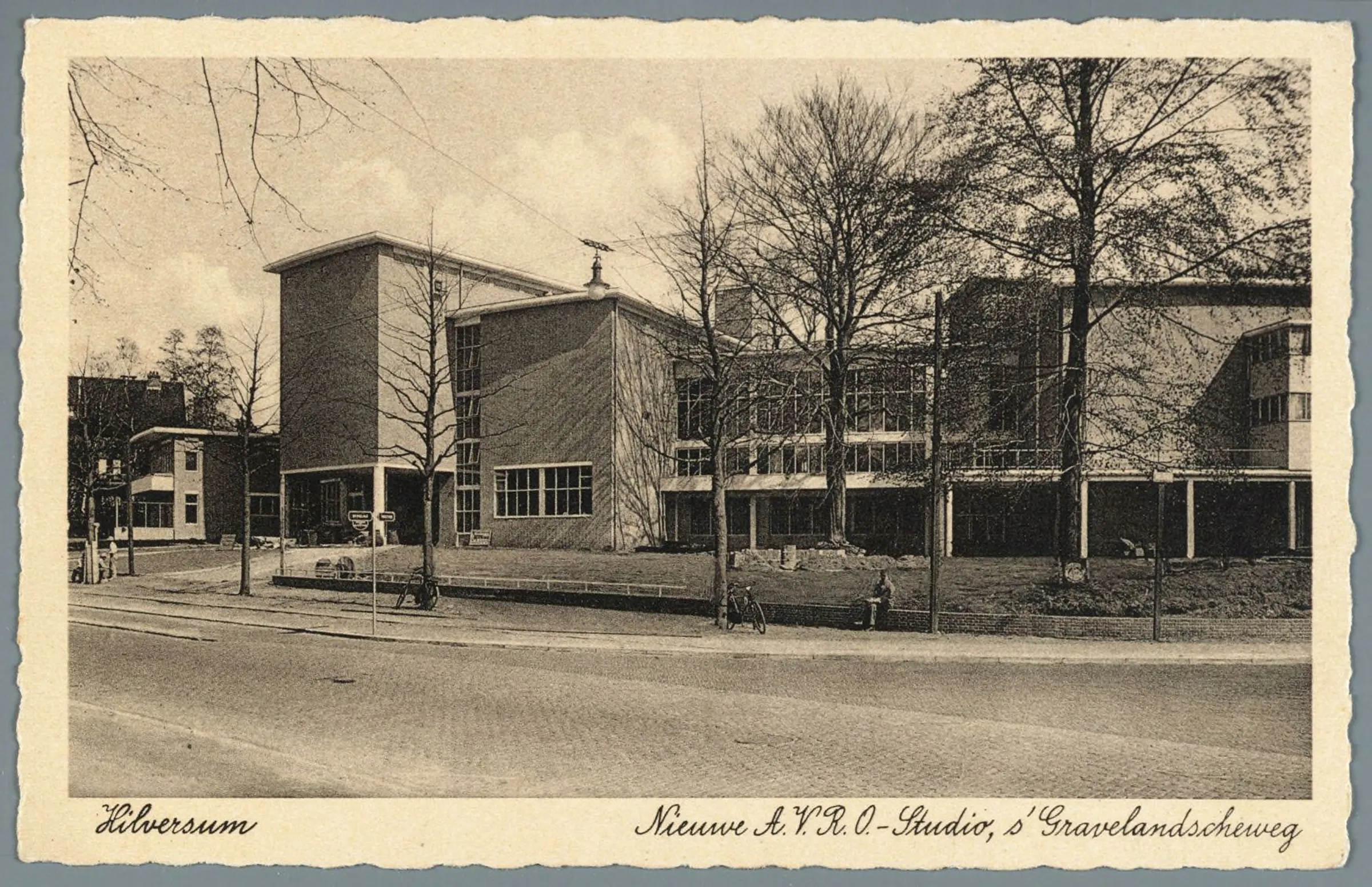 Het verraad van Hilversum: propaganda bij omroepen - EO