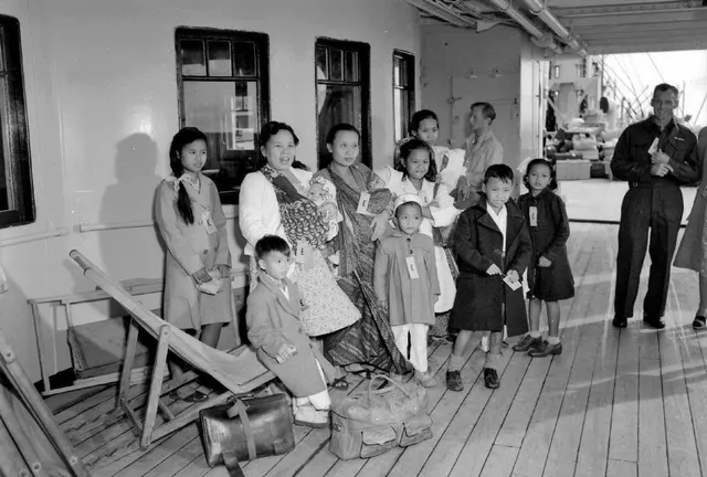 Aankomst Ranchi op de Javakade, Amsterdam, 1950.