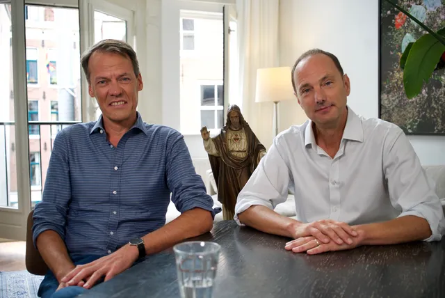 Thomas van Luyn en Tijs van den Brink in Adieu God?.