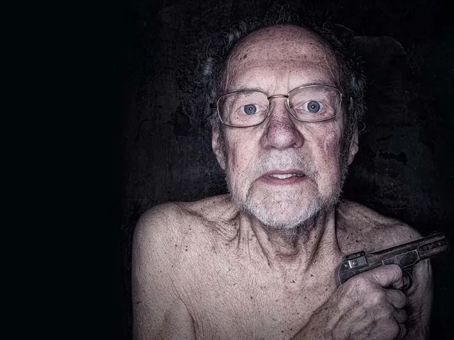 Documentairemaker Geertjan Lassche spreekt Gerrit Gunning over zijn verleden.