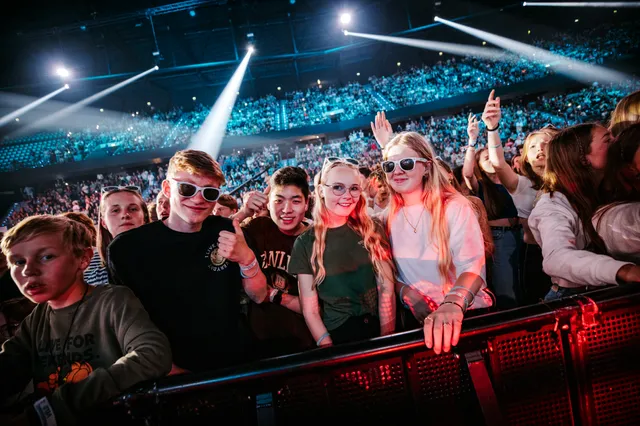 Jongeren op de EO-Jongerendag.