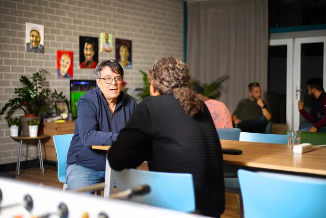 Lees ook: De Toevlucht vangt ongedocumenteerden op.