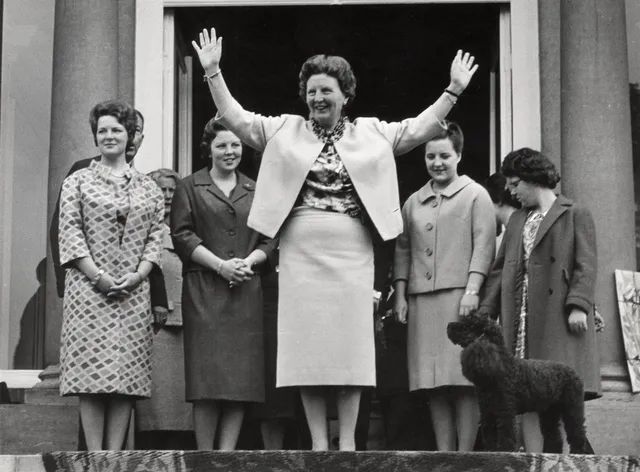Soestdijk en zijn bewoonsters: Tien vrouwen, één paleis.