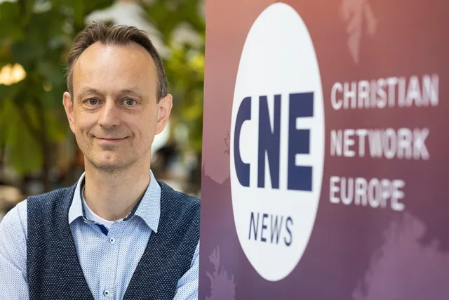 Evert van Vlastuin.
opdr 18090.