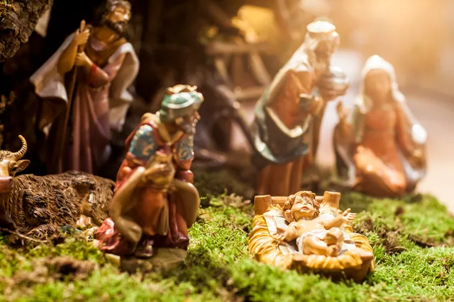 Rituelen, liederen en verhalen bij het kerstfeest.