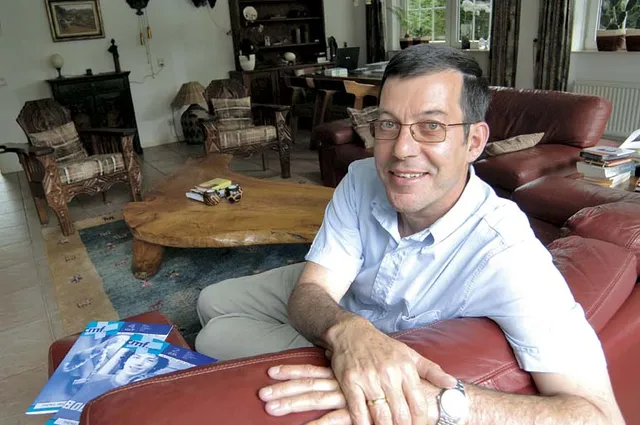 Columnist voor ‘De Praktijk’ in ‘Visie’.