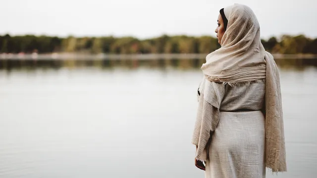 Soms leer je de meeste liefde van mensen die je haat.