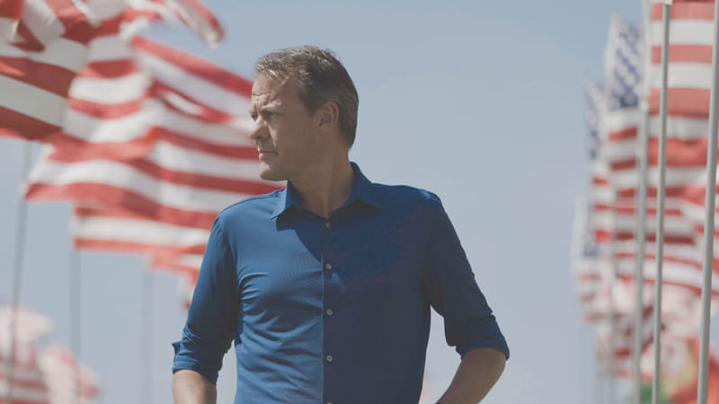 Nieuw drieluik 'God, Jesus, Trump!' met Tijs van den Brink